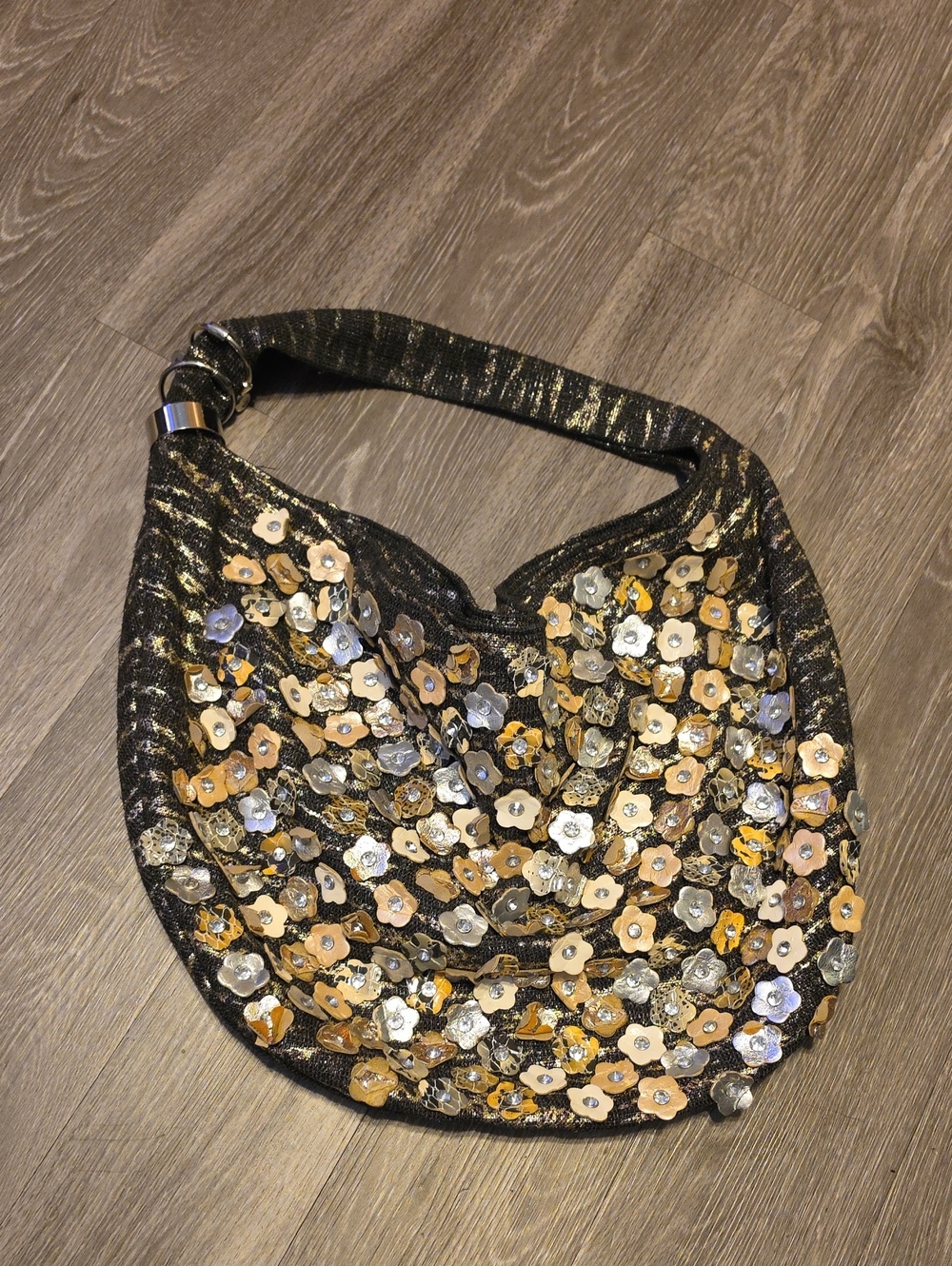 Women's Beautiful shimmer xlg boho purse. Don't miss out